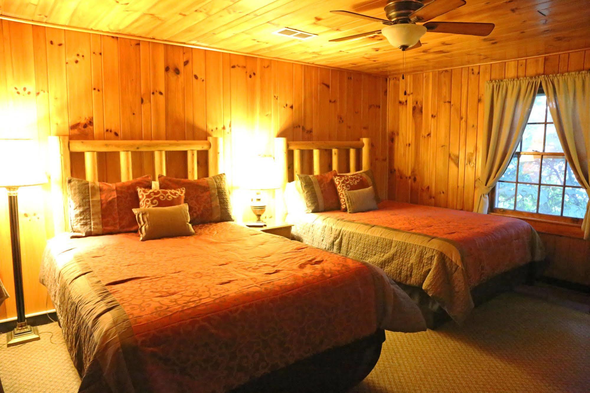 Grandview Lodge Вейнсвілл Екстер'єр фото